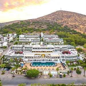 4* Resort Forever Club - Sadece Yetiskin